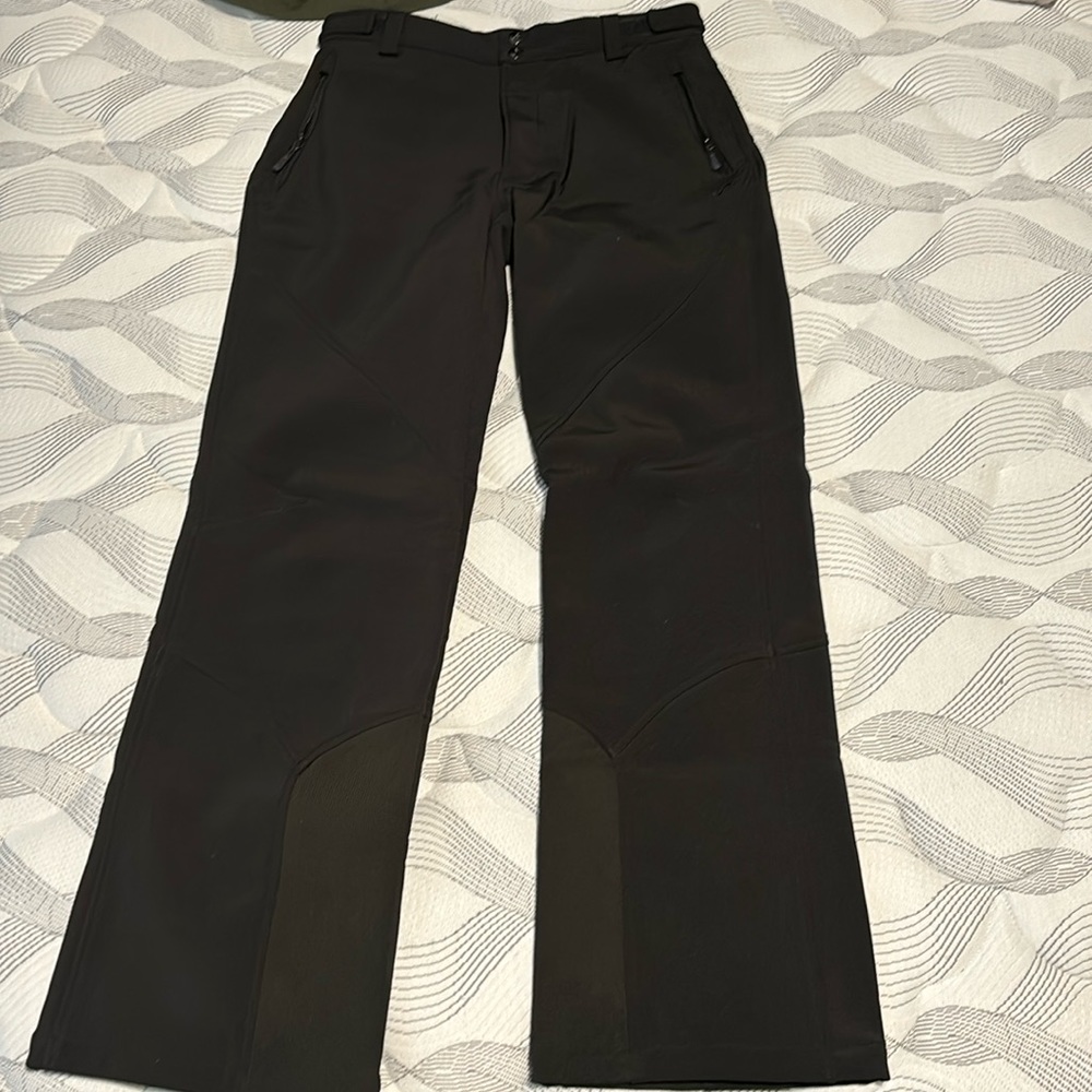 Women’s snow pants